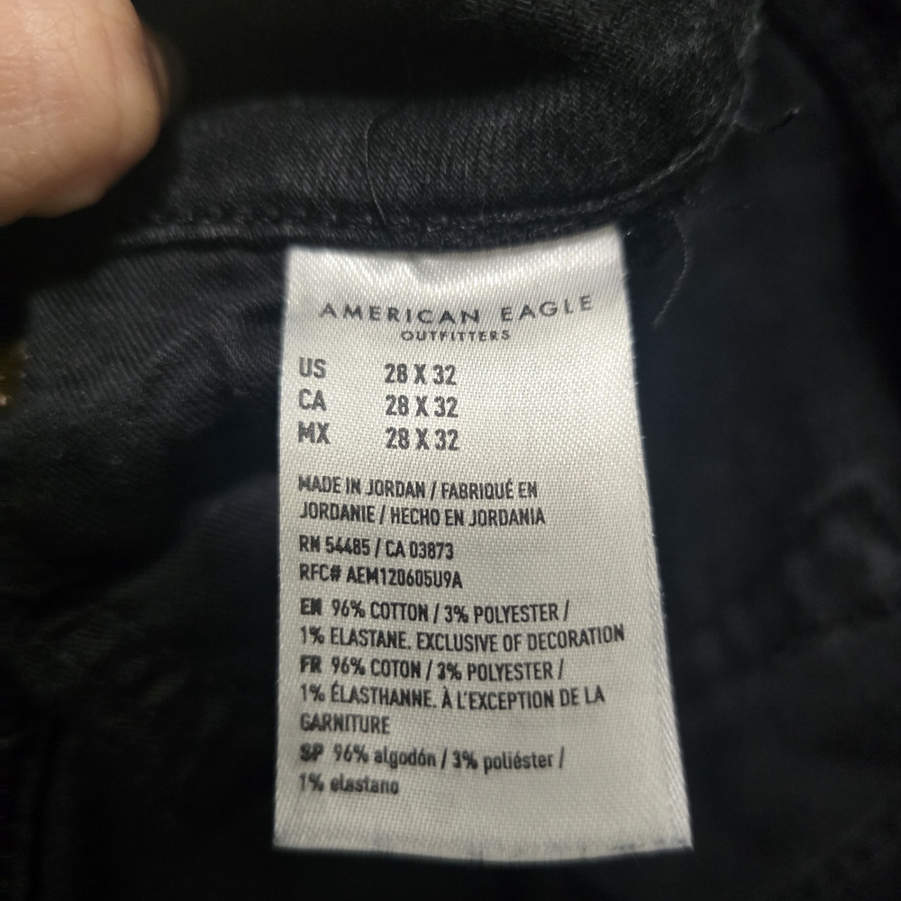 American Eagle Outfitters Men's Black Jeans - Picture 9 of 12